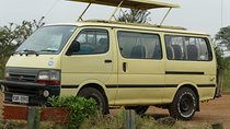 Airport/hotel/transfers In Van/bus/sedan Car Within Nairobi