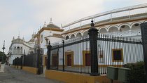 Private tour Royal Palace+Cathedral+Walk along the river+Triana neighbourhood