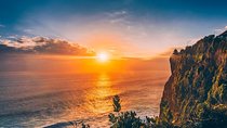South Bali Fullday Tour with Jimbaran BBQ Seafood Dinner
