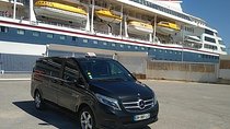 Private Arrival Transfer: Marseille Provence International Airport to Marseille by Luxury Limousine