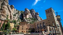 Montserrat & Winery Visit Tour with Traditional Farmhouse Lunch