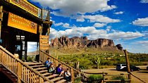 Private Apache Trail Day with Dolly Steamboat Tour