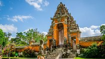 Bedugul and Tanah lot - Private Tour with Wifi onboard