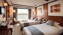 4 nights on 5 stars cruise luxor&Aswan tours&hot air balloon from Cairo by plane