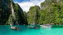 Phi Phi & Bamboo Island Premium Tour by Speed Boat