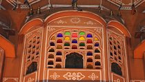 Evening Jeep Tour of Jaipur : City & Monuments Illuminated
