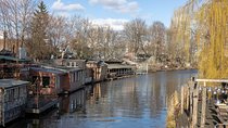 Kreuzberg Walking Tour: Immigrants, Artists & Hipsters 