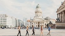 Private Vacation Photography Session with Local Photographer in Berlin