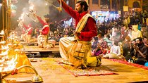 Private Sunrise Boat Ride on the River Ganges in Varanasi