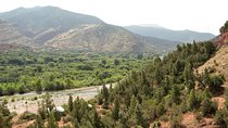 Excursion 3 valleys - Berber lunch