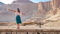 Discover Luxor East & West Banks kings & Queens Temples Day tour