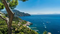 Visit Pompeii and Amalfi Coast from Rome — Private Tour by Car
