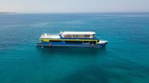 2 Hours Paradise Catamaran Semi Submarine & snorkeling - Hurghada