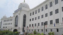 Half Day Museums Tour with Salarjung & Nizam Museum in Hyderabad