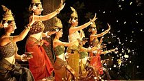 Apsara Show Dinner and Night Market Pub street 