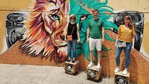 Private Tour in Comuna 13 + Exotic Fruit Tasting & Cable Car Ride