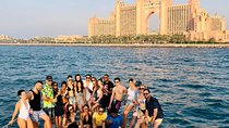 2 Hour Yacht Tour Around Palm Island