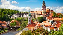 CESKY KRUMLOV Renaissance gem from UNESCO list 9-hr-driving&walk.