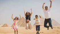 Giza Pyramids and Sakkara Tour