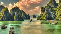 Halong Bay Full-Day Cruise with Kayaking from Hanoi