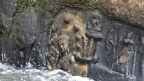 Private Kbal Spean & Banteay Srei Guided Tour