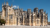 Fatima, Batalha Monastery, Nazaré and Obidos with a local - Private Tour