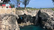 Negril Shopping And Rick's Café 