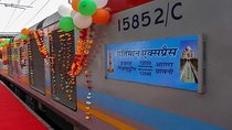 Taj Mahal Day Tour by Gatimaan Train/Rail from Delhi 
