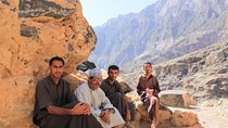 Wadi Sahtan (Day trip from Muscat) 4WD �Mandoos-The Chest of Oman