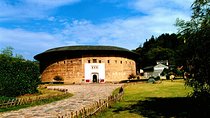 Tour Guide and Car: Private Day Tour to Hongkeng Tulou and Gaobei Tulou