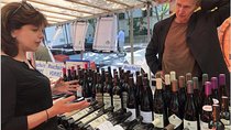 Organic Market Tasting & History Tour by the Eiffel Tower