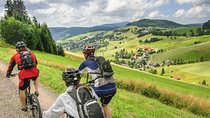 The cycling tour and Dunajec River Gorge rafting- private tour from Krakow