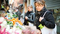 Small Group Market tour and Dining Experience at a Cesarina's home in Soave