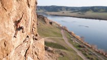 1 day tour to Tamgaly-Tas Petroglyphs and city of Nomads 