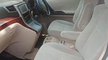 Car and driver hire in Nairobi Private Driver with Comfortable car rental Kenya