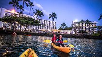 Historic Hilo Bay Waterfalls by Kayak