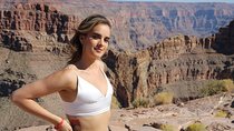 Grand Canyon Tour In Spanish with Helicopter and Boat Ride