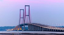 Customized Full-Day Tour from Surabaya to Madura with English Speaking Driver