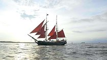 Cartagena, CO: Island Beach Trip on Pirate Boat+Drinks & Lunch