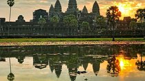 Angkor Wat Sunrise Tour Temple with Guide from Siem Reap