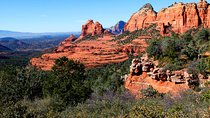 PRIVATE Sedona Jeep Tour 4X4 Hummer On-Road - Sedona Highlights 