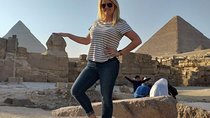 Private tour to Giza pyramids Egyptian museum & khan El Khalili Market