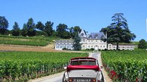 Private wine trip to Saint-Emilion aboard vintage French presidential car