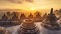  Sunrise : Punthuk Setumbu, Borobudur And Prambanan Temples Tour (PRIVATE TOUR)
