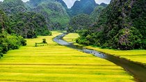 Private Hoa Lu - Tam Coc - Mua Cave with Boat Trip, Temple, Biking, Lunch