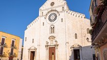 City game in Bari: the local secrets of the Old Town