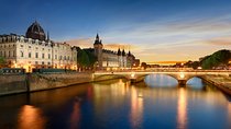 Paris city tour with private guide