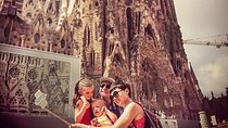 Sagrada Familia and Gaudi Private Tour with Skip the Line Tickets