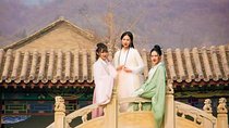 Gubei Water Town and Simatai Great Wall Transfer with English Speaking Driver 