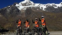 Inca Jungle Trail to Machupicchu 4 days All Inclusive with Train - Group tour